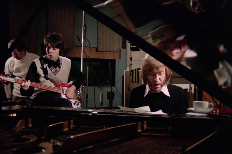 BEATLES 68 Hey Bulldog Lady Madonna