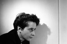 Reseña de libros: de Hannah Arendt a Paula Hawkins