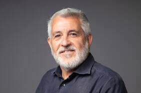 Claudio Martínez: “El informe (Cass) no lo dice, pero lo que hay de fondo acá es la negación de la existencia de las personas trans”