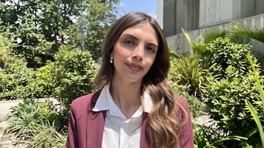 Isidora Salazar, hermana de un niño adoptado ilegalmente en dictadura: “Descubrir que el causante era mi abuelo fue todavía más doloroso”