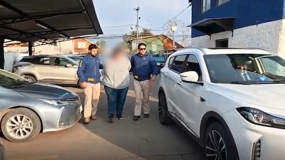 PDI detiene en flagrancia a conocido ladrón tras robo de celular a menor en Peñaflor
