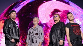 Íntimo y clásico: U2 vuelve a respirar con su mejor trabajo en años