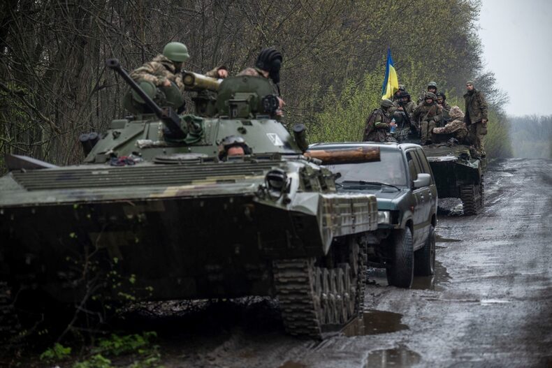 Ukrainian soldiers