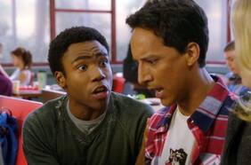 Dan Harmon confía en que Donald Glover será parte de la película de Community: “Creo que va a volver”