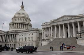 Joe Manchin y Kyrsten Sinema, los senadores demócratas que hicieron naufragar la reforma electoral de Biden