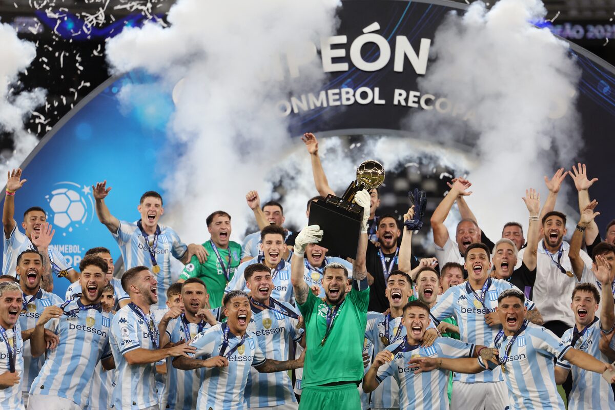 El Racing de Gabriel Arias se queda con la Recopa Sudamericana - La Tercera