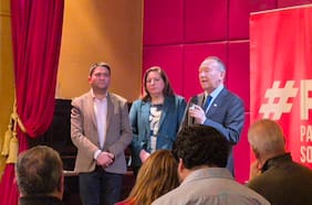 Ojos de la llave: el gesto del ministro García a Escalona y el round entre los senadores Moreira y Urrutia