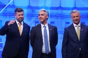 Desde el ajuste de Kast a la fijación de precios de Artés: candidatos detallan sus propuestas económicas en el debate