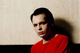 Gary Numan: “Se necesitan líderes de extremo coraje y habilidad política para sacarnos del borde del desastre”