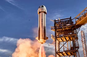 Por qué la misión espacial femenina de Blue Origin no es un aporte para las mujeres científicas, según Teresa Paneque