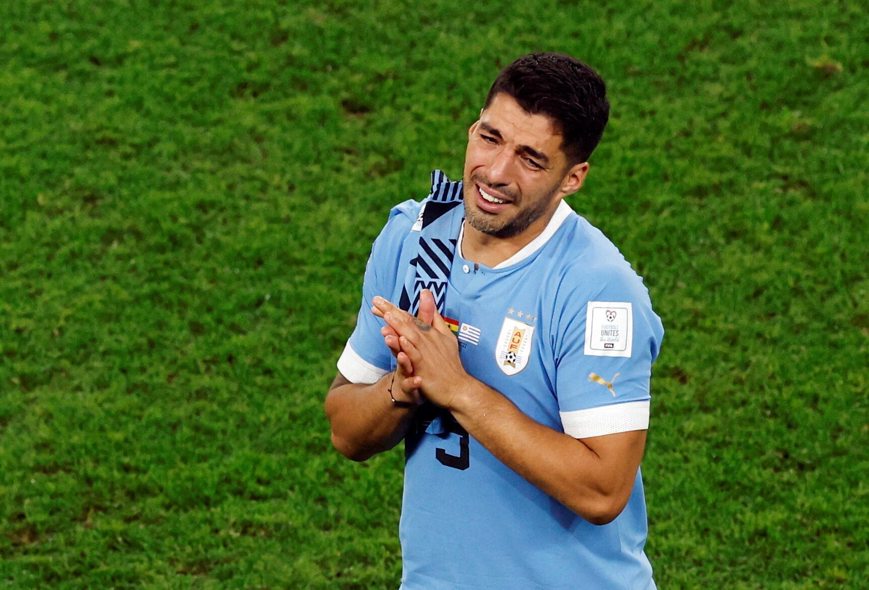 Diego Forlán se distancia de Marcelo Bielsa y le abre las puertas de la selección de Uruguay a Luis Suárez