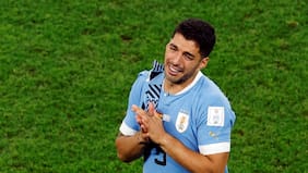 Diego Forlán se distancia de Marcelo Bielsa y le abre las puertas de la selección de Uruguay a Luis Suárez