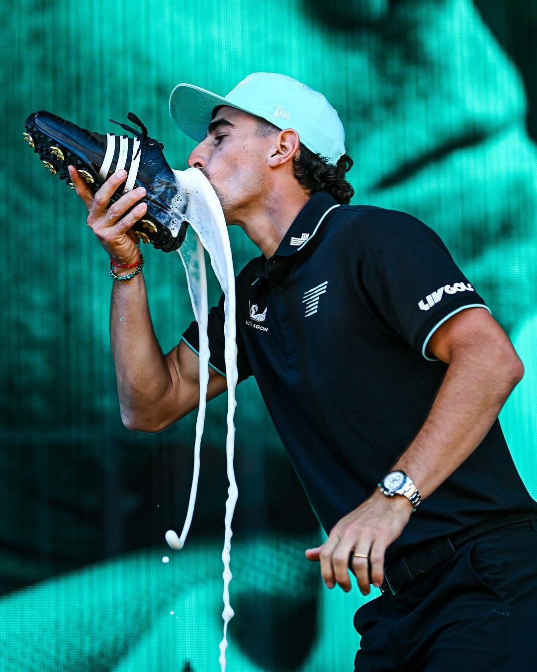 Niemann celebrando una de sus tantas victorias como profesional. (Imagen: X / GolfDigest)