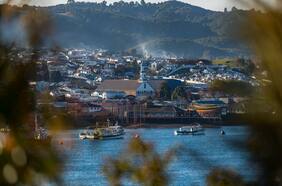 Chiloé: Fallecidos confirmados por Covid-19 en 2021 aumentan un 745% en relación con 2020 y en dos semanas la isla registra un alza de contagios del 67,80%