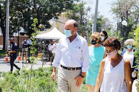 Aeropuerto de Santiago: gobierno responde a controladores franceses de Nuevo Pudahuel tras comunicar intención de ir al Ciadi