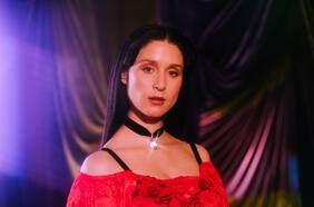 Francisca Valenzuela pone límites y lamenta la pérdida de una amistad en su single “Rompecorazones”