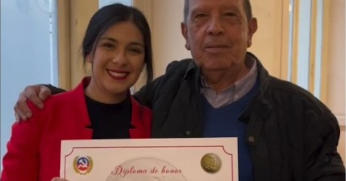 Chinamart: Fiscalía insiste en citación a Juanito González, pieza clave en la trama que complica a Karol Cariola