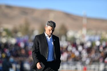 La resignación de Fernando Ortiz en Colo Colo tras perder con Cobresal