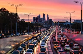 Santiago te parecerá un paraíso: estas son las 25 ciudades más congestionadas del mundo