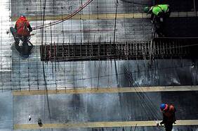 Trabajadores informales asalariados en el sector privado se acercan al millón