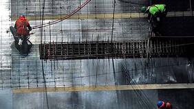 Por qué el salario mínimo no debe subir sobre la inflación, según LyD