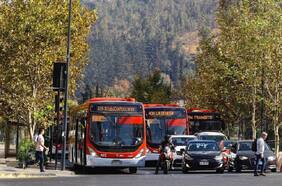 Buses Red protagonizan casi seis accidentes al día en la RM, cifra más alta que en 2022