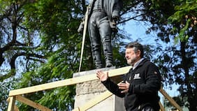 Orrego por vandalización a monumentos en Santiago: “Antes de pensar en penas nuevas, apliquemos las que tenemos”