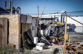 Campamento Santa Marta: Ya se han demolido 63 de las 102 estructuras