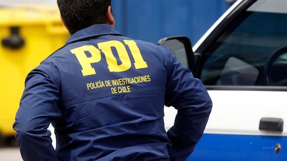 Allanan municipalidad de Alto Hospicio en investigación por venta de licencias de conducir profesionales