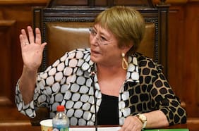 La reflexión de Bachelet por una nueva Constitución: “Hay que hacer el esfuerzo por tener la mayor casa común posible, pero no nos pasemos películas, porque hay diferencias”