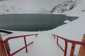 Por primera vez en 7 años, embalse El Yeso, que abastece de agua a Santiago está al máximo de su capacidad