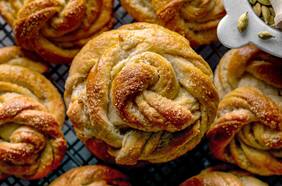 Cómo hacer rollos de cardamomo