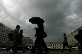 ¿Cuál fue el último año con precipitaciones normales en Santiago?