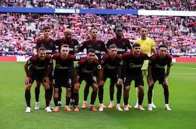 Prensa española carga contra Gabriel Suazo tras la caída del Sevilla: “Se contagió del excesivo papel defensivo”