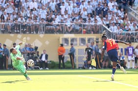 ¿Era falta contra Otamendi? Revisa el gol anulado a España en la prórroga de la final del Mundial ante Argentina