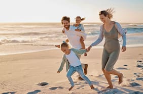 Universal Assistance confirma con su nueva campaña de publicidad, que cualquier urgencia médica en viaje te cuesta $0