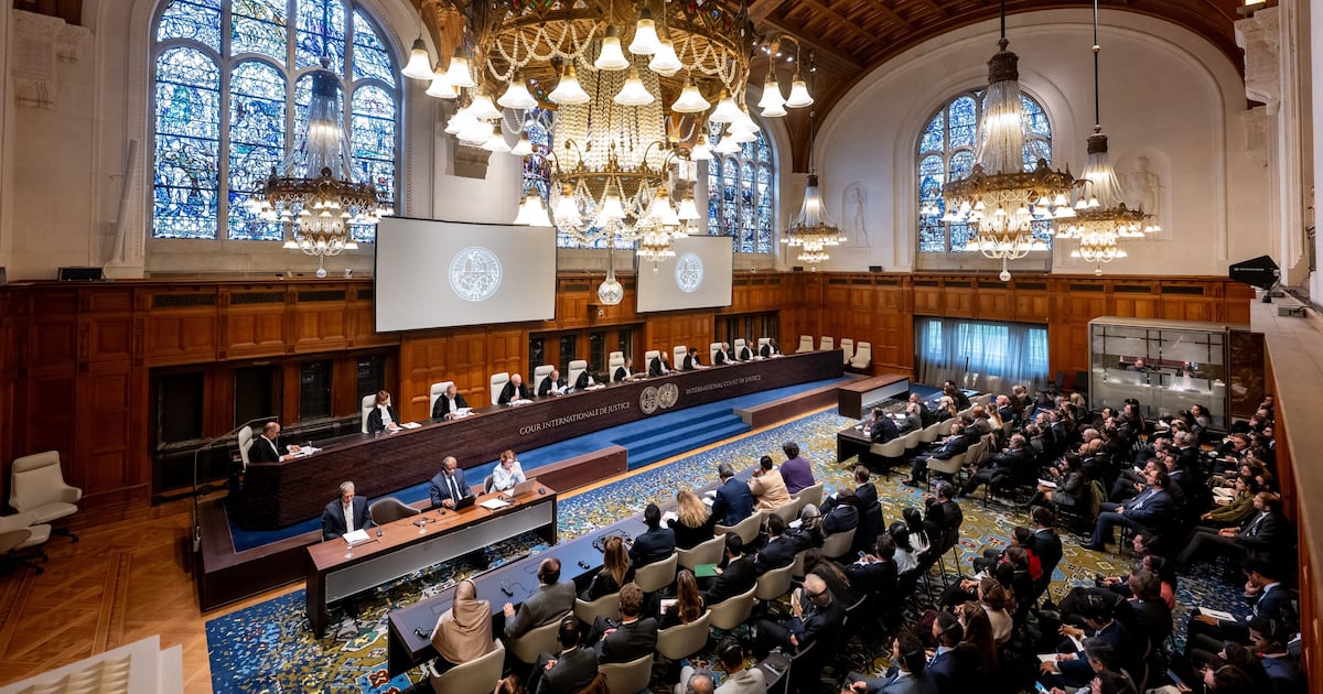 EE.UU. enfrenta a la CIJ por el fallo sobre la obligación de Israel de entregar ayuda a Gaza