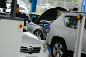 Transportes extiende en un año el periodo para realizar la primera revisión técnica de autos nuevos