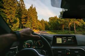 Nunca están de más: estos son los consejos más útiles para economizar combustible