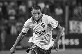 La prensa internacional sufre por la muerte de Juan Izquierdo: “Lo llora Uruguay, pero principalmente lo llora el fútbol”