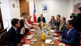 Discusión inmediata a Sala Cuna: La Moneda sale a la caza de votos y pone fichas en Mulet, el PDG y libertarios