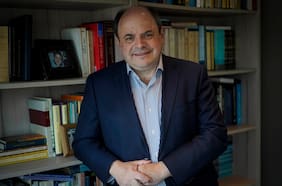 Rodrigo Álvarez, exconvencional UDI: “Ahora todo el mundo reconoce que la propuesta de Constitución tiene deficiencias serias... el acuerdo del oficialismo podría beneficiar al Rechazo”