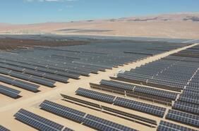 AES Andes ingresa a trámite ambiental nuevo proyecto fotovoltaico por casi US$ 1.000 millones