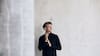 Con obras de Mozart y Philip Glass: recital de piano inmersivo de David Greilsammer llega a Teatro CA660