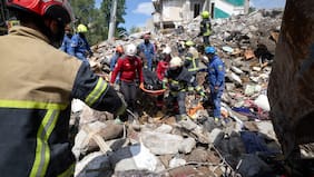 Ataque ruso contra Kiev supera las 20 víctimas mortales, incluidos tres menores