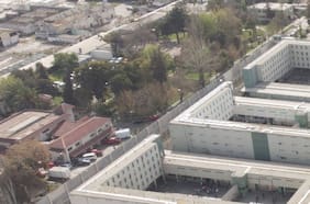 Cadem: solo un 8% cree que es correcto construir una nueva cárcel de máxima seguridad en Santiago