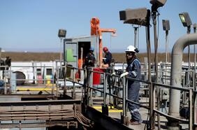 Argentina inaugura obras de proyecto para aumentar exportaciones de gas, incluido Chile