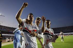 Gonzalo Tapia anota su primer gol del año en triunfo de Sao Paulo por el Brasileirao