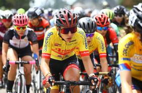 La reina alcanzó a llegar: Aranza Villalón comienza la defensa de la Vuelta a Colombia