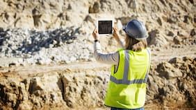 Estos son los riesgos que identifican las grandes mineras en sus reportes de sostenibilidad
